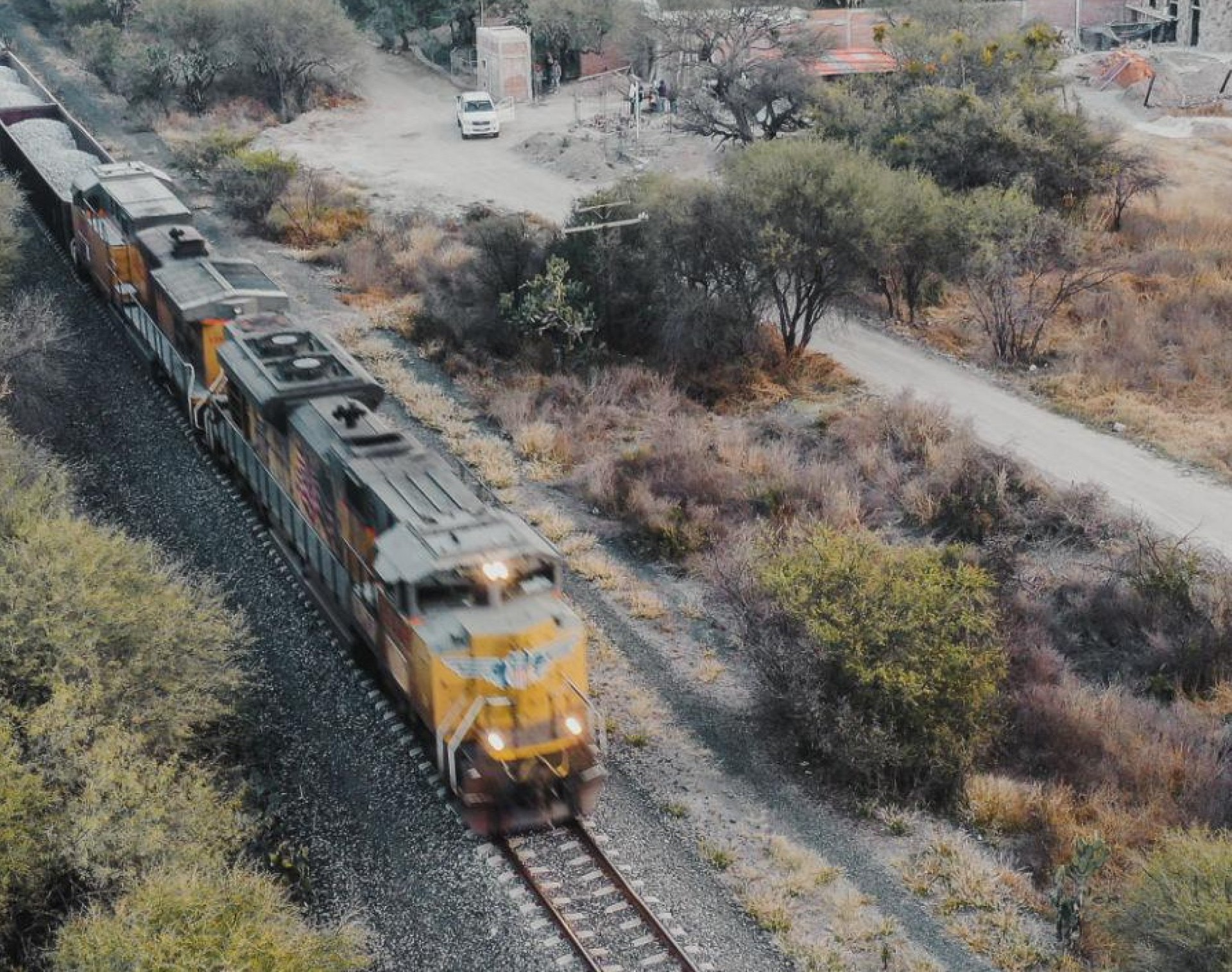 Proyecto de licitación del ferrocarril de viajeros Querétaro–San Luis Potosí. Tramo 1 (México)